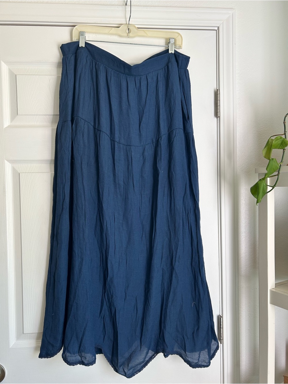 Polagram Women’s Flowing Navy Maxi Skirt